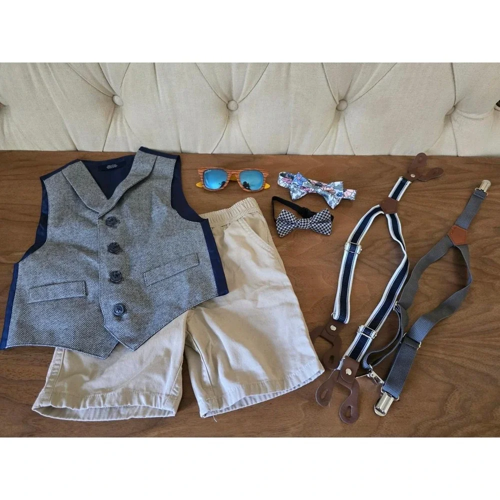 Boys Dress Vest Size 3T + Accessories Bundle - Picture 1 of 7